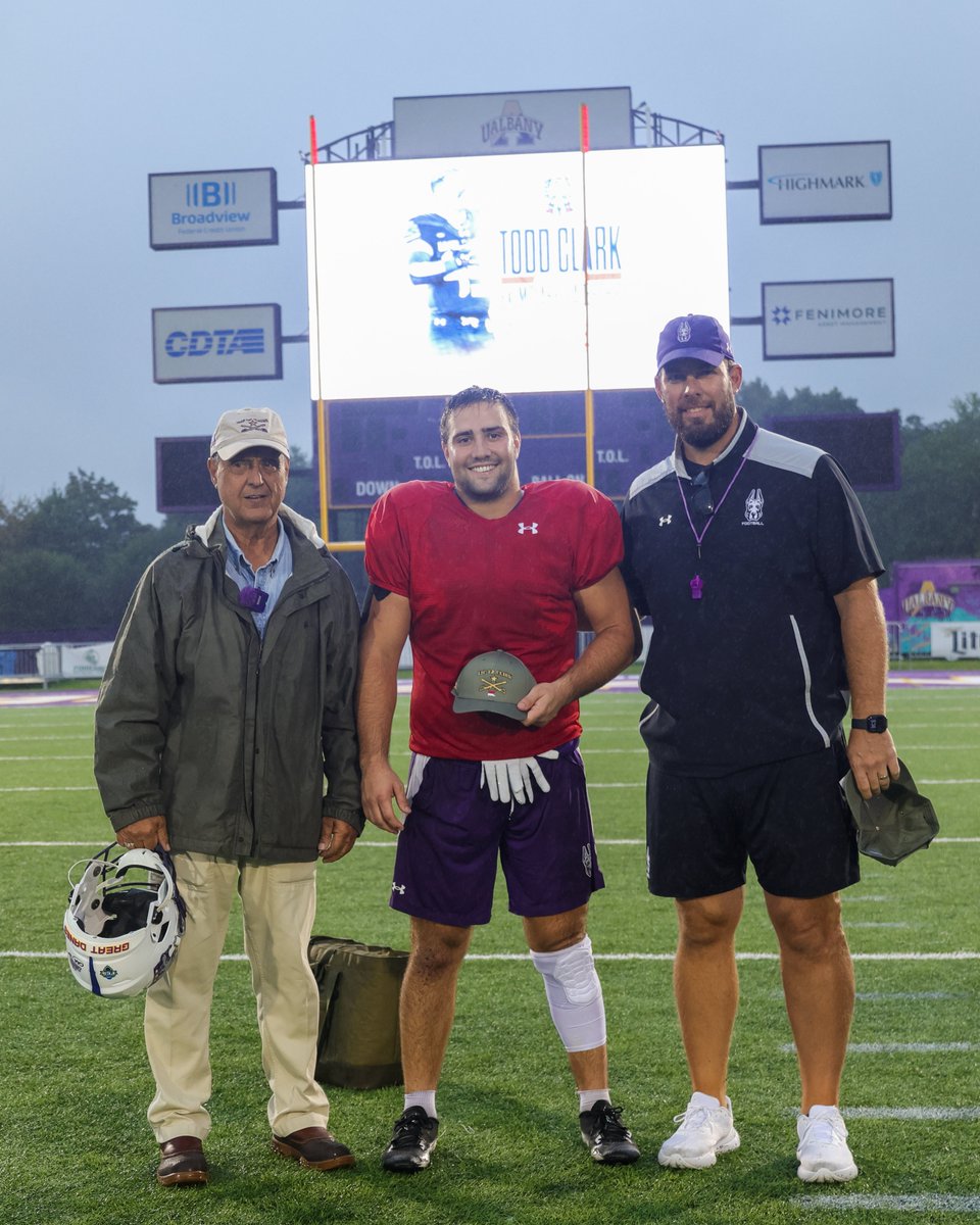 UAlbanyFootball's tweet photo. Congratulations to @tylerwilms - this year's recipient of the Lieutenant Colonel Todd Clark Award for Exemplary Leadership 👏

13 years of having Jack, Todd's father, come speak to the team before our Hometown Heroes game 🇺🇸

#UAUKNOW https://t.co/DsPdYXgLzp