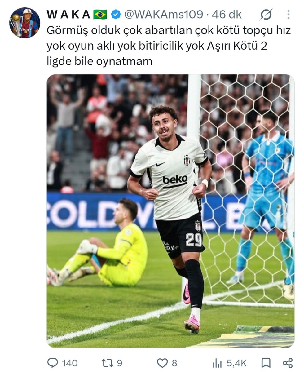 SinirliTerim's tweet photo. Yok yere kötülemeye çalışıyorlar ama altlarına sıçıyolar 😂😂 #BJKvMAR https://t.co/mp0CbUYG9Z