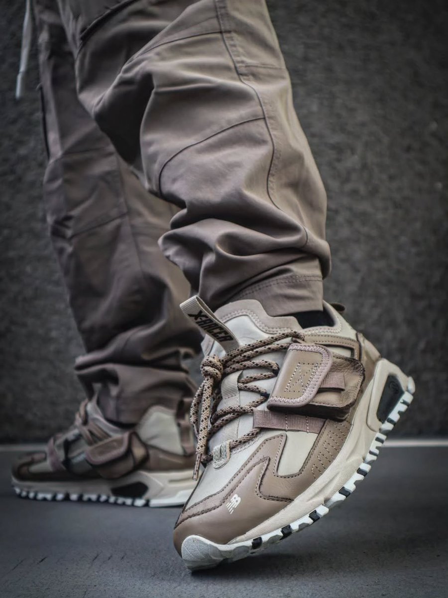 sneakersfandom's tweet photo. https://t.co/zHZIxazH65