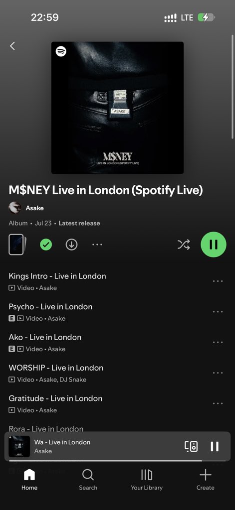 iksteve3's tweet photo. Asake is the closest talent to @burnaboy in Nigeria music industry. The boy prove himself for London 😭🔥 https://t.co/rPMA9RQElj