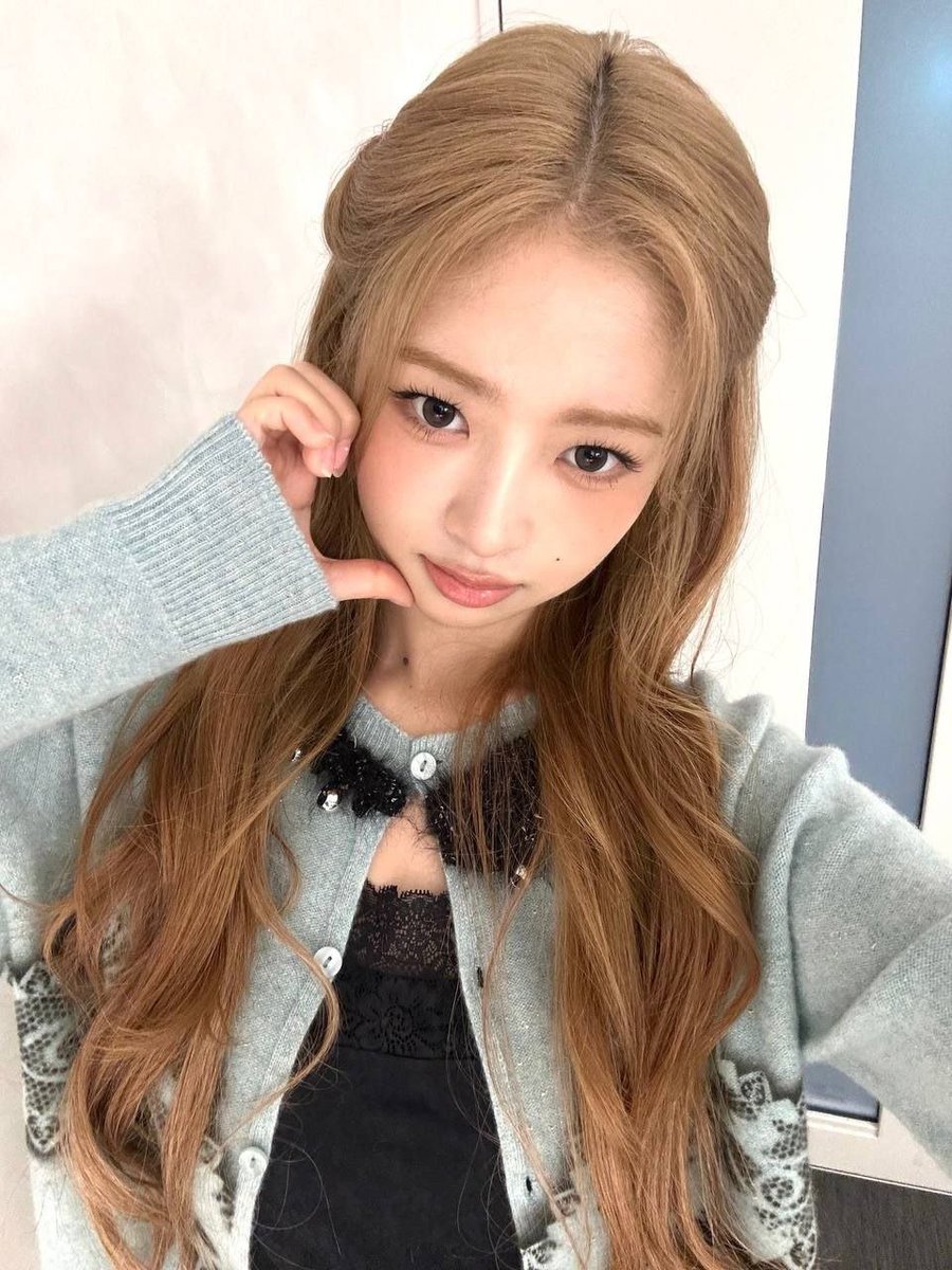 maresiasleves's tweet photo. https://t.co/H3jMYiHvgi