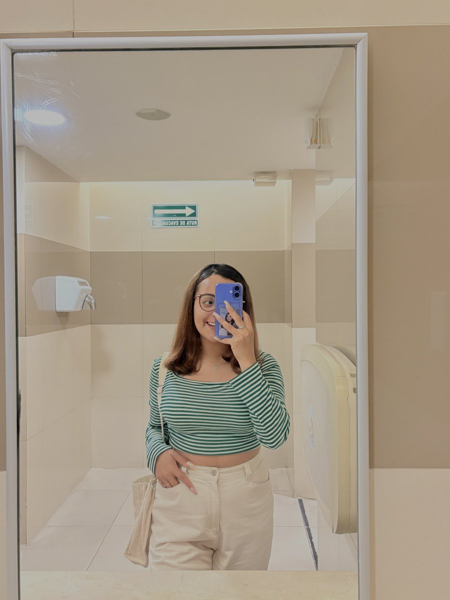 camconh's tweet photo. 💚 https://t.co/nlN5vRGNrg