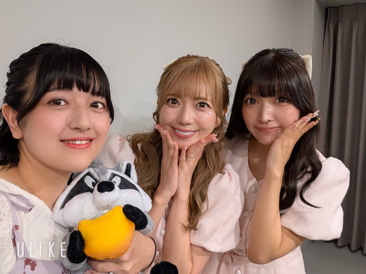 Erinyan0918's tweet photo. 今年もお誕生日がきました〜☺️🎂

今年は新しい推しも増えて推し活に忙しい日々です🤭🧡🩶
当日はお仕事ですが週末の推し活と来月以降の推し活を楽しみに頑張ります‼️

あいにゃんへ
新しい推し活でもAreeamを着て楽しんでるよ🥰

@airi_0302 https://t.co/fy1lDSP3Aq