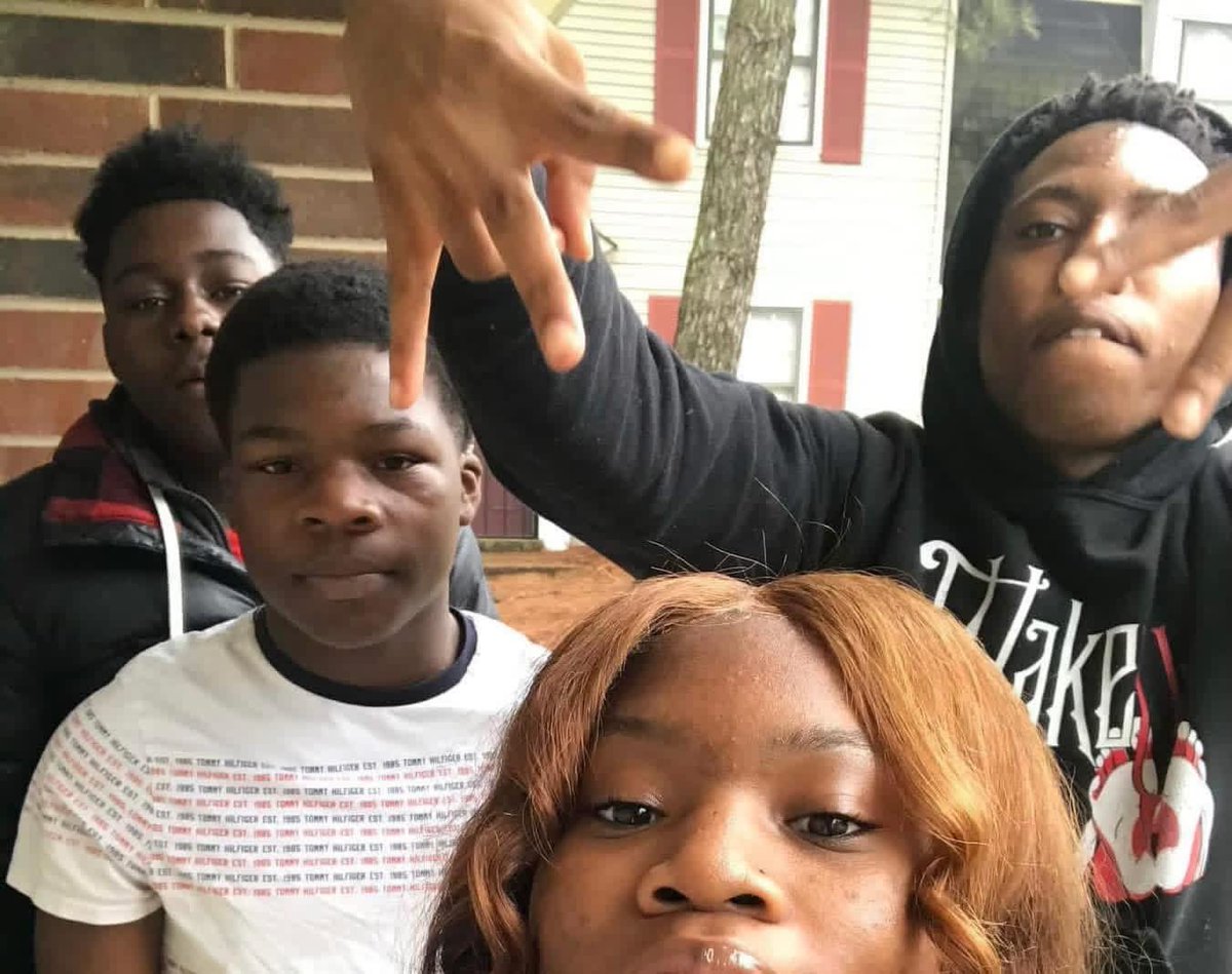 Backend_Lulp's tweet photo. 💔Ion kno no yns 16 wiid da heart 💛u got yn a take it der wiid whoeva about mii u gots ta kno I’ll do da same 🤞🏾u really fucked mii up  🆙 wiid dis #codollaliving #bndyoungestceo https://t.co/dwYeobo0Uh