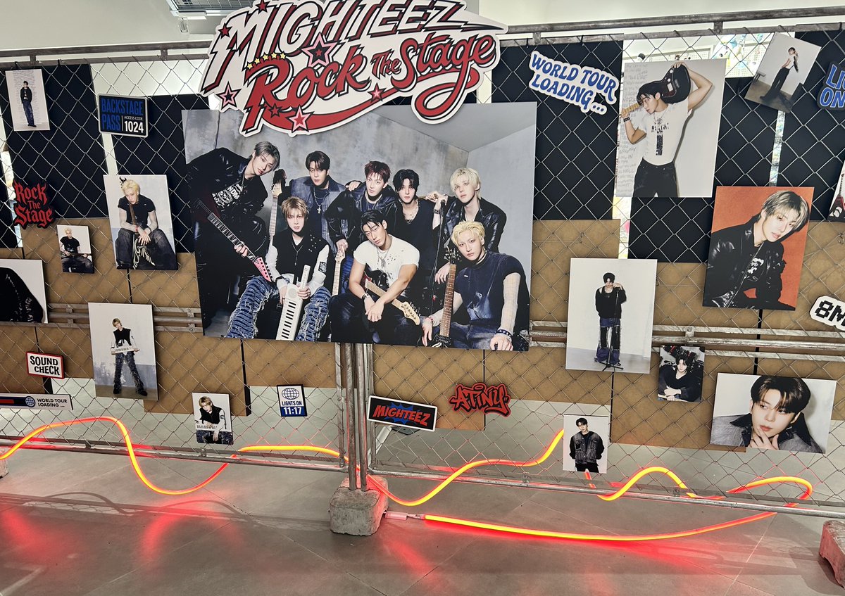CultureCruise's tweet photo. ［POP UP］

取材レポート🎥

ATEEZ × LINE FRIENDSの
コラボキャラクター #MIGHTEEZ

ポップアップイベントの
内覧会に行ってきました🎸

▼動画はこちら

🔗https://t.co/ykpJ7oCXZQ

『MIGHTEEZ Rock The Stage』は
 本日9/18 (金)〜スタート🚩

#ATEEZ
#MIGHTEEZ_Rock_The_Stage https://t.co/RL4liBGLQG