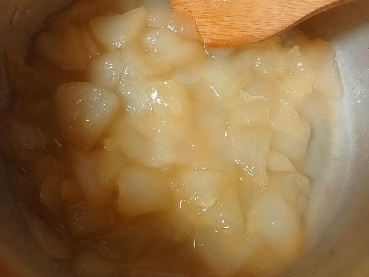 yott_chan's tweet photo. 梨JAM🍐
千葉の甘い豊水で♡
 #梨JAM https://t.co/yQB2UhPXTI