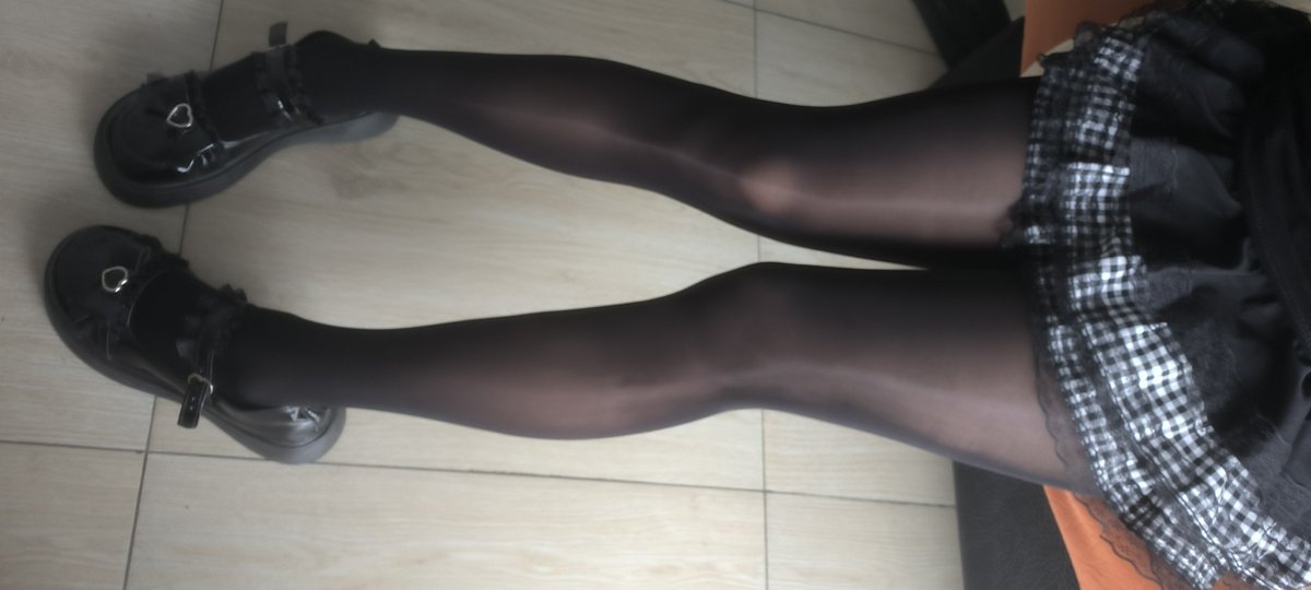 dgushdi4's tweet photo. 真的一点都不臭 #男娘 #足控 #脚底 https://t.co/u751jElpTQ