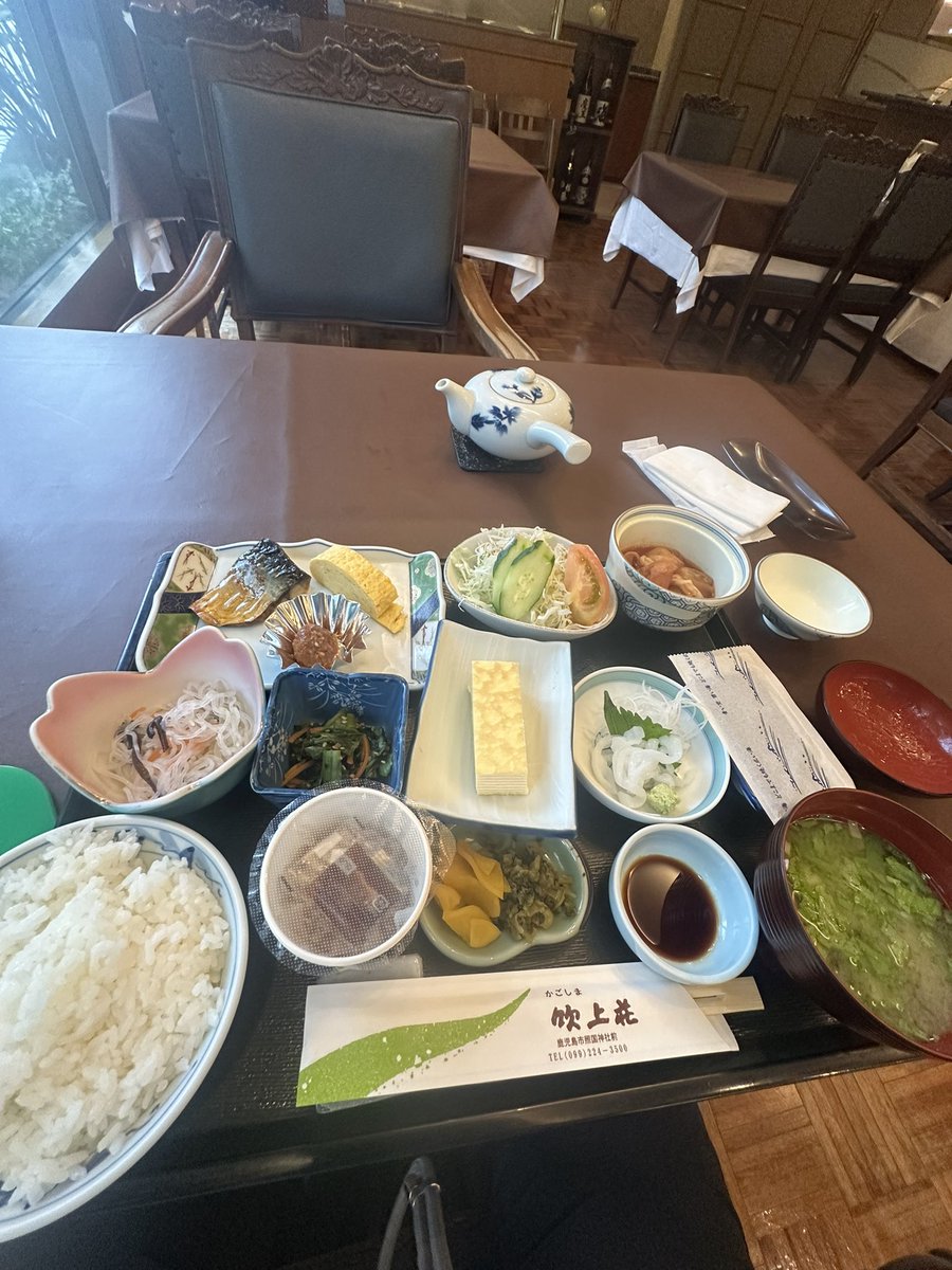 tararararaki's tweet photo. ホテル飯ええな https://t.co/E5UglKMwEV