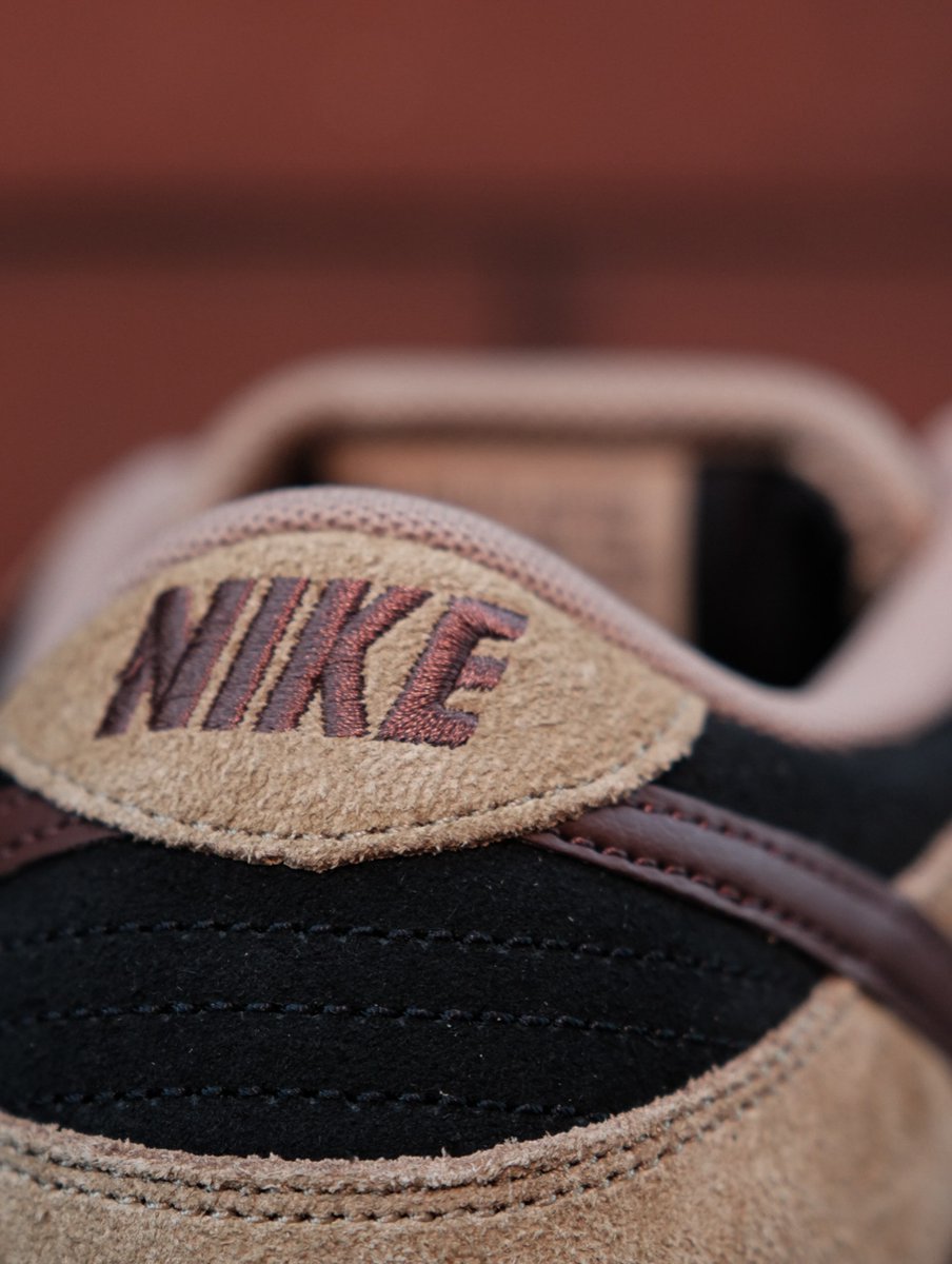 fullress's tweet photo. NIKE SB DUNK LOW PRO “OutBack” (ナイキ ダンク ロー プロ “アウトバック”) [HQ1625-201]が、海外で発売！

https://t.co/SfCFCgYxah https://t.co/xP0BGa7CUq