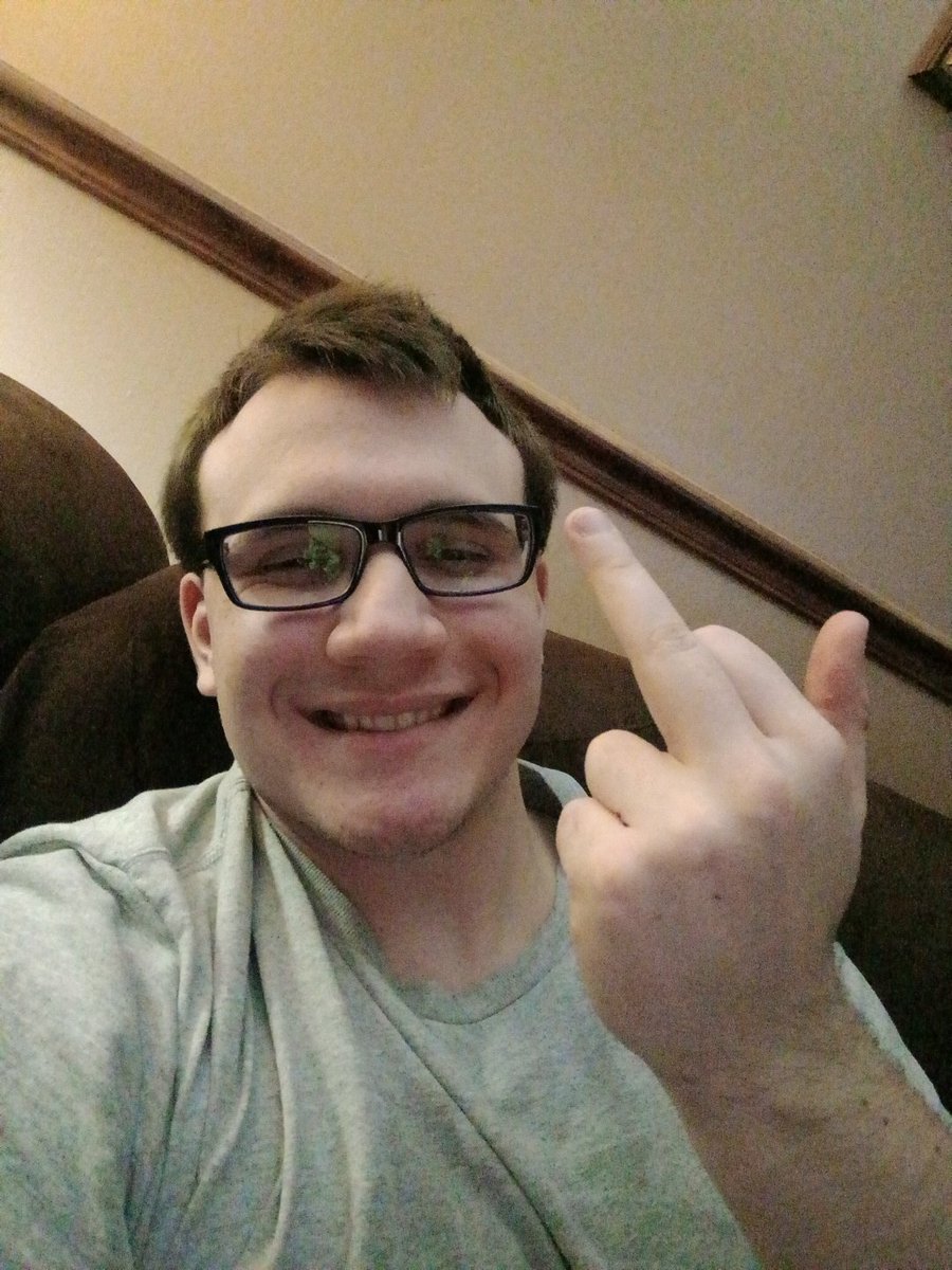 DethApex's tweet photo. I held pred on pc season 30 https://t.co/o8ynYRzsG7