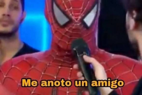 entanada_'s tweet photo. @bardeonews El hermano y la madre: https://t.co/FF5vECq2yk