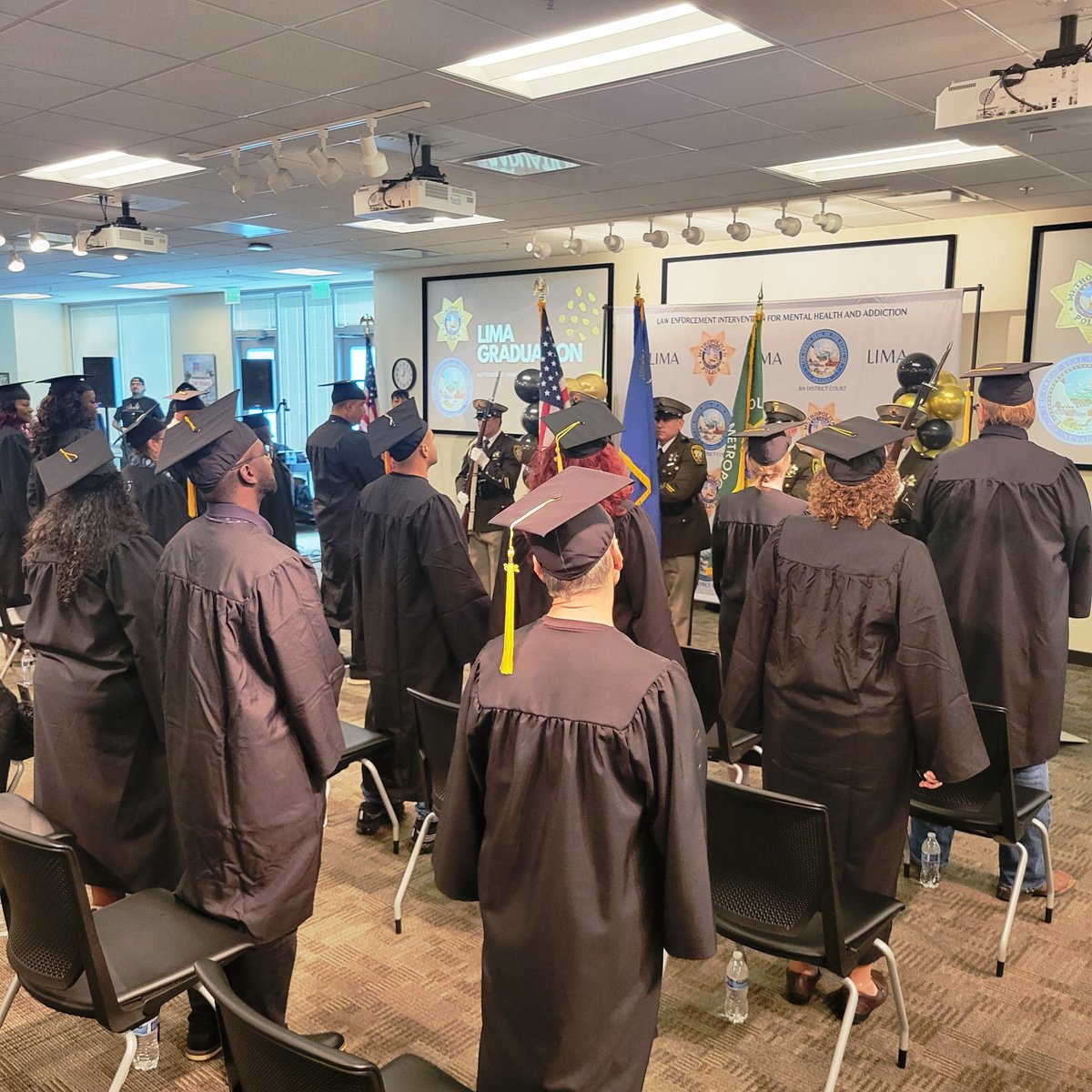 nv8thc's tweet photo. The 25 newest graduates of the LIMA Program were recently recognized at a ceremony. Through a partnership with @LVMPD, this 12-month program has connected over 240 participants facing low-level offenses to treatment, support, and community resources since 2020. https://t.co/XQFrW1BTIo