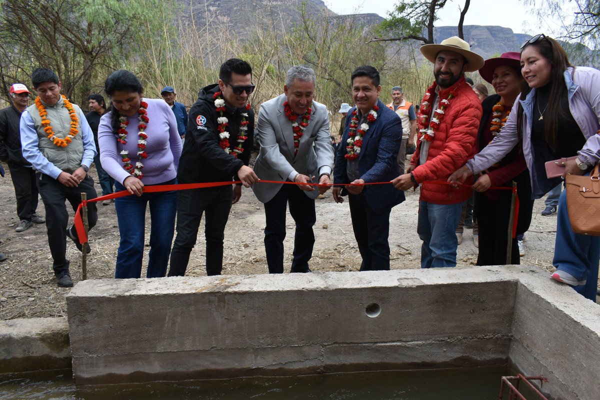 UE_APROCAM's tweet photo. Gobierno entrega sistema de riego para fortalecer la producción de papa
Leer nota 👇:  https://t.co/NooSzz6KXd https://t.co/9nB1NyFe0G