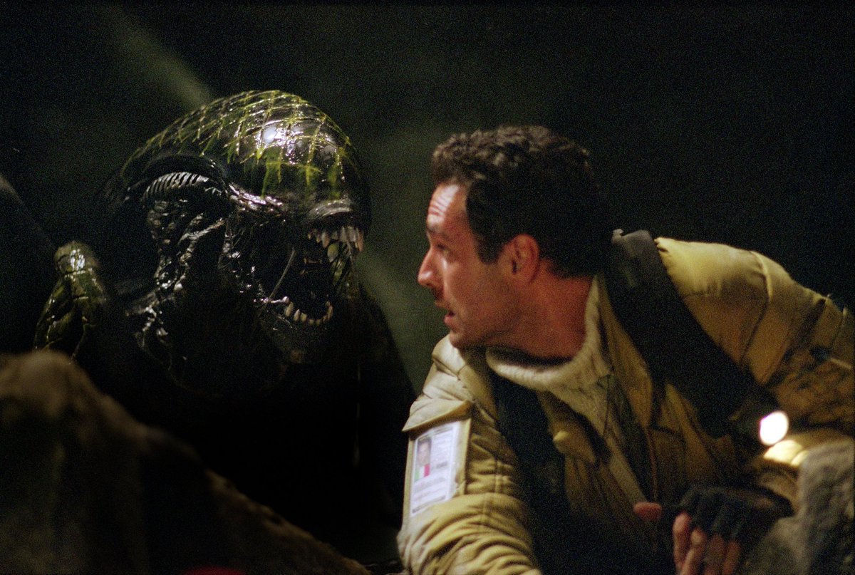 CarlosVoltor's tweet photo. Hoje no RPG em Cena, vamos para o confronto entre as espécies mais mortais do universo, Alien vs Predador e humanos lá na https://t.co/39gASQSX30 já estamos online https://t.co/MjZoRGspCp