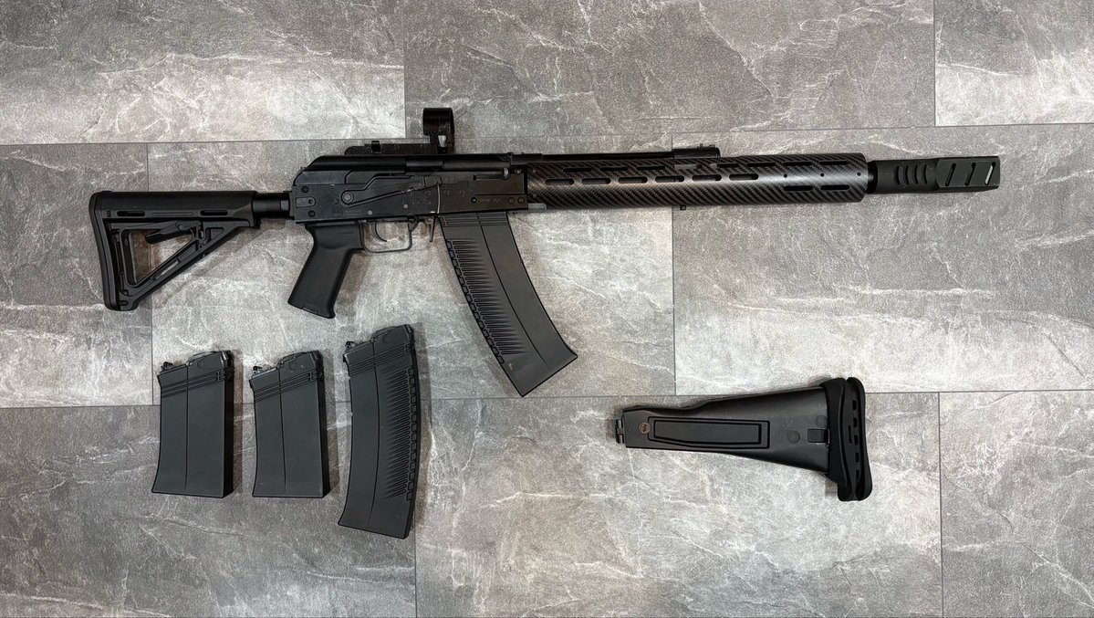 suzu_H829's tweet photo. #ミリタリー物販

TM Saiga-12k
・リコイルスプリング120%に換装
・ハンドガードは個人製作品のType340 handguardタイプのもの
(レールマウント2つ付属)
・ピスグリ&amp;ストックは共に実magpul
・M4バッファーのストックアダプターに換装(元ストックもあります)
・ハイダーはGK-02タイプのレプ
続く↓ https://t.co/gXEYN6srtk