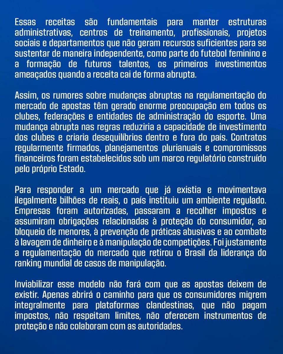 somosaopaulinos's tweet photo. FPF, São Paulo, Santos, Palmeiras, Corinthians e demais clubes do estado postaram uma nota conjunta CONTRA o fim das bets.

"O fim do futebol brasileiro" https://t.co/VmcEhuaDqj