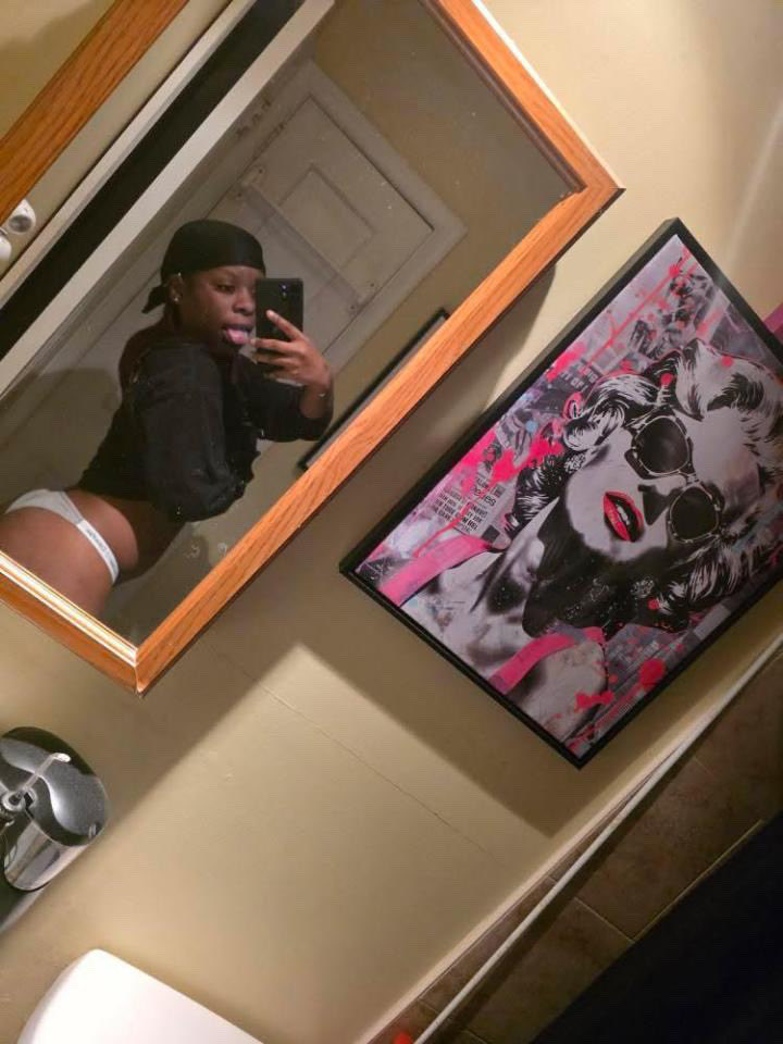 princessbuzn's tweet photo. 🖤🍫 #content #brownskinsdoitbetter #yaniibitch https://t.co/WEiJQaLwxy