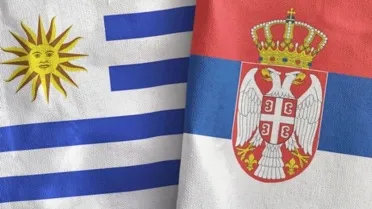 EPreve's tweet photo. 🇷🇸🇦🇱DE SERBIOS Y ALBANESES

✔️ El ingreso "raro" a Uruguay, según el senador Sebastián Da Silva, de ciudadanos de Albania, Montenegro y Serbia viene desde 2022.

✔️Fuimos a ver los números oficiales de Migraciones y acá está el resultado:

🗓️Año 2022 
🇦🇱Albania
Ingresos:13 
Egresos: 3

🇲🇪Montenegro: 
Ingresos :16
Egresos: 11

🇷🇸Serbia:
ingresos: 466
Egresos: 467

🗓️Año 2023
🇦🇱Albania
Ingresos: 20
Egresos: 7

🇲🇪Montenegro
Ingresos: 18
Egresos: 20

🇷🇸Serbia
Ingresos: 500
Egresos: 505

🗓️Año 2024
🇦🇱Albania
Ingresos: 21
Egresos: 11

🇲🇪Montenegro
Ingresos: 33
Egresos: 32

🇷🇸Serbia:
Ingresos: 395
Egresos: 401

🗓️ Año 2025  (el cuestionado por Da Silva)
🇦🇱Albania
Ingreso: 26 
Egresos: 15

🇲🇪Montenegro
Ingreso: 69
Egreso:  65

🇷🇸Serbia
Ingreso: 650 
Egreso: 643