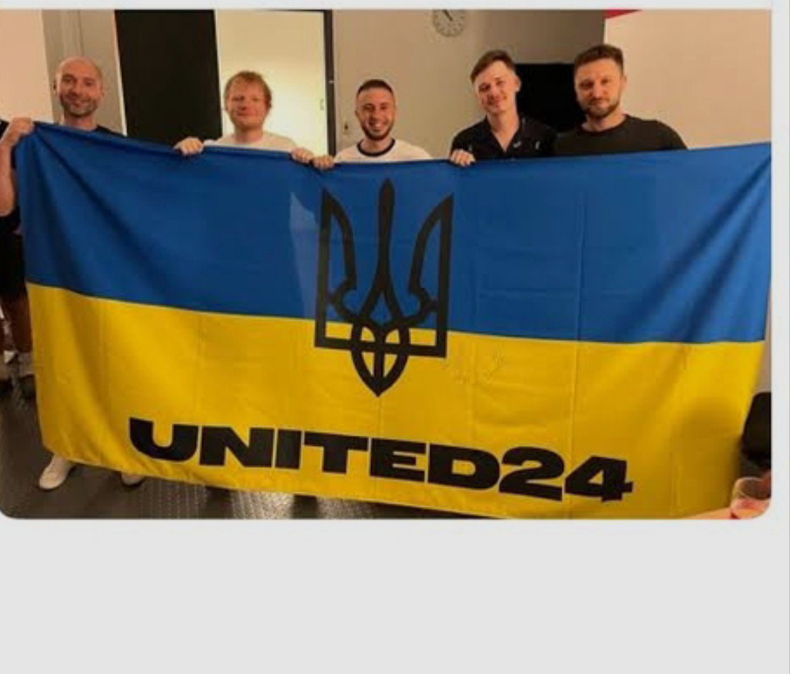 kacsyjones's tweet photo. @AchekuKing @viccetti @the_Lawrenz ....but he did the same for Ukraine 
E reach Palestine turn,e remember say nothing concern am with politics 
Can't you smell the hypocrisy??? https://t.co/3mhHT5zqA9