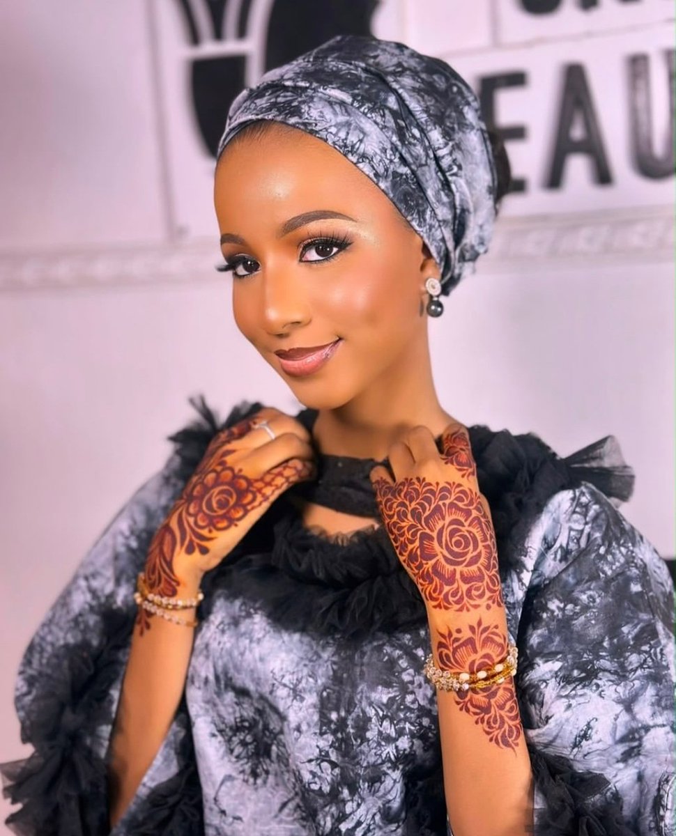 habeba_bello's tweet photo. 🧡🌸 https://t.co/oUYSYO50o9