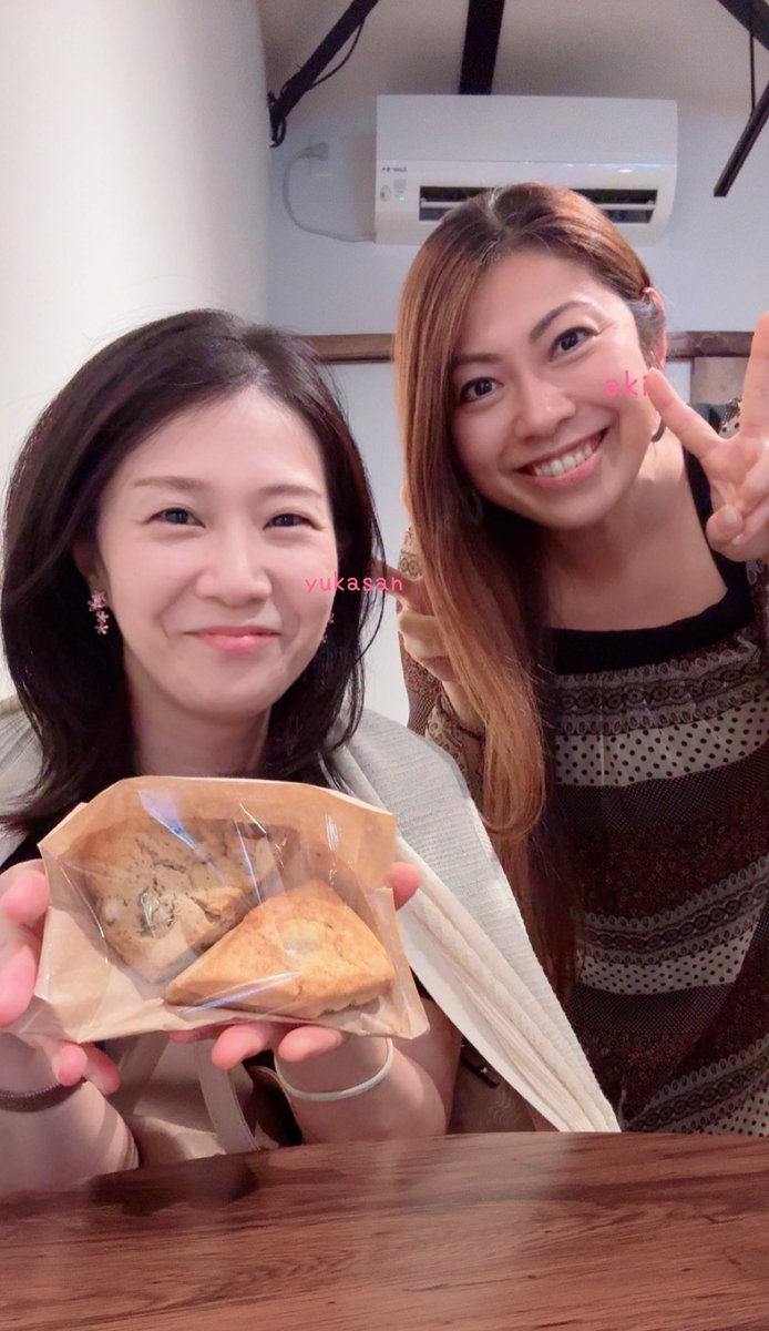 aachan225's tweet photo. おはようございます♪
あっという間に金曜日！

月曜、火曜と生放送でした🫶⋆︎*

今週の番組メッセージテーマは
9/14食いしん坊の日から珍味😋
テーマ、テーマ以外のメッセージも
ありがとうございました💌

番組終わりに局のすぐ側にある
カフェでゆかさんと🥰☕︎
6月末にオープンしたカフェです🤎 https://t.co/kZ4C8Bggl1