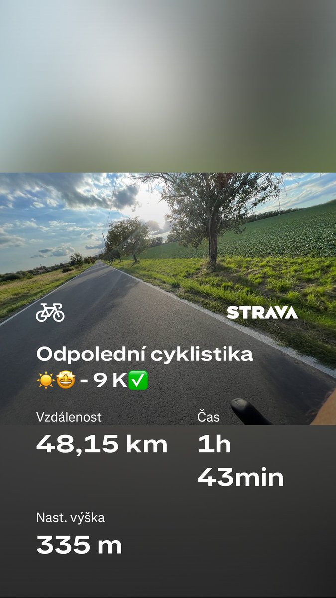 ZSynecek's tweet photo. Postříkat cyklistu kterej ti nic nedělá je -

1. Chlapsky Motoristické ?

anebo

2. Motoristický chlapácké ?

🤔🤷‍♂️ https://t.co/rpCixvVW1k