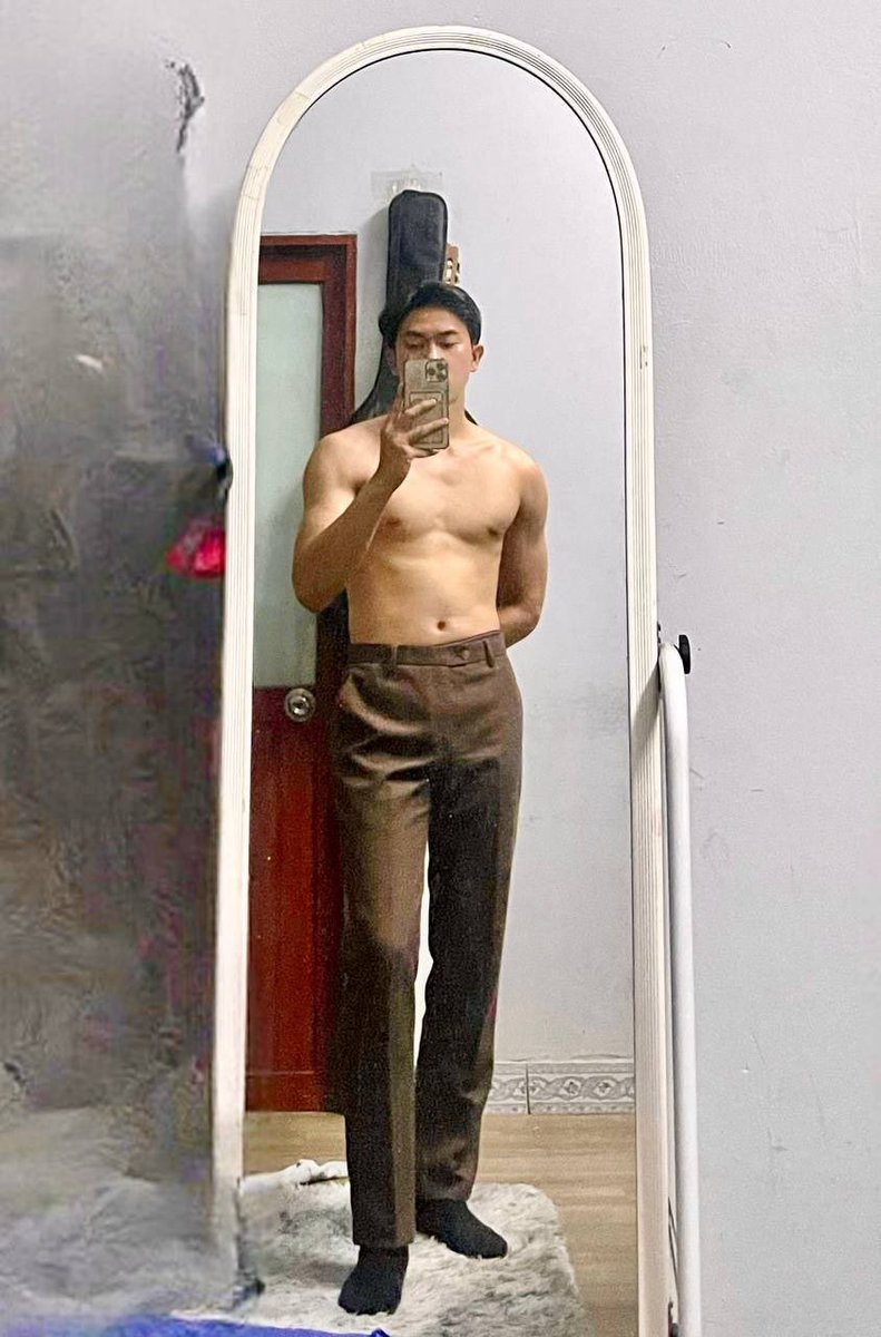 bbaminhao's tweet photo. hot boy nghe lời gái gửi clip sục và cái kết tại: https://t.co/RqrkPcUglM https://t.co/XQ9uIWUS6Q