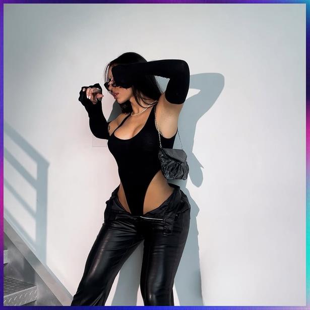 BenedettaMonni's tweet photo. ve WhatsApp 
@乂esCort乂@
 İletişim 0536 452 37 63 https://t.co/ruivb5vlpA Sesini duymak bile bütün günün stresini alıyor. 😊 #fethiye #fethiyebayan #ölüdeniz #dalaman https://t.co/1xvLzbHW9A https://t.co/XRHp40yFJs