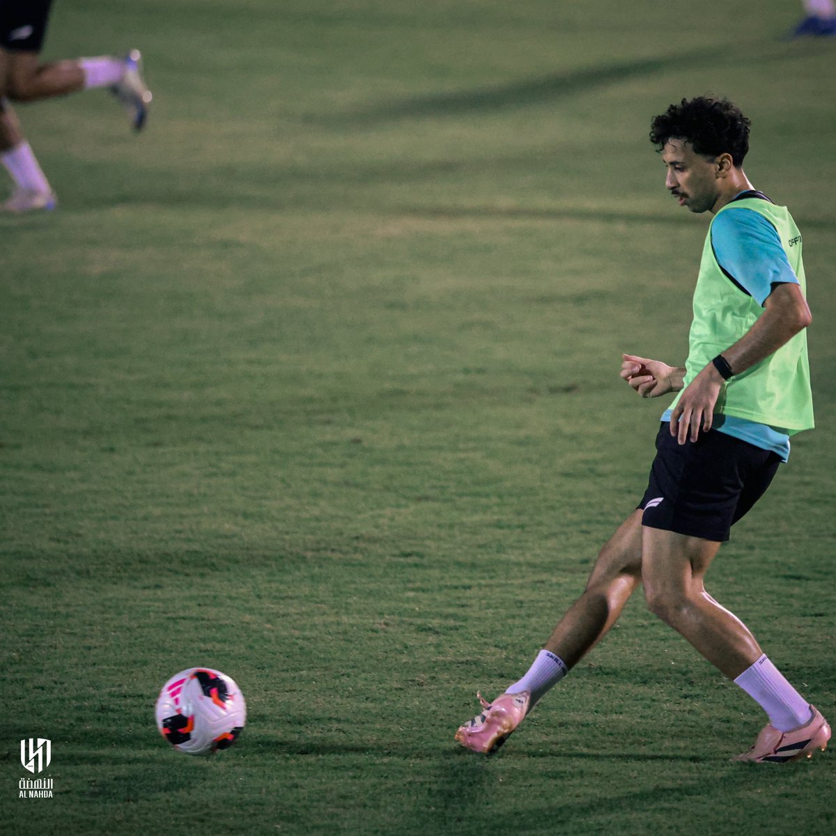 Al_NahdahFC's tweet photo. نواصل الاستعداد����⚽️

#النهضة https://t.co/mGnuB5tqoZ