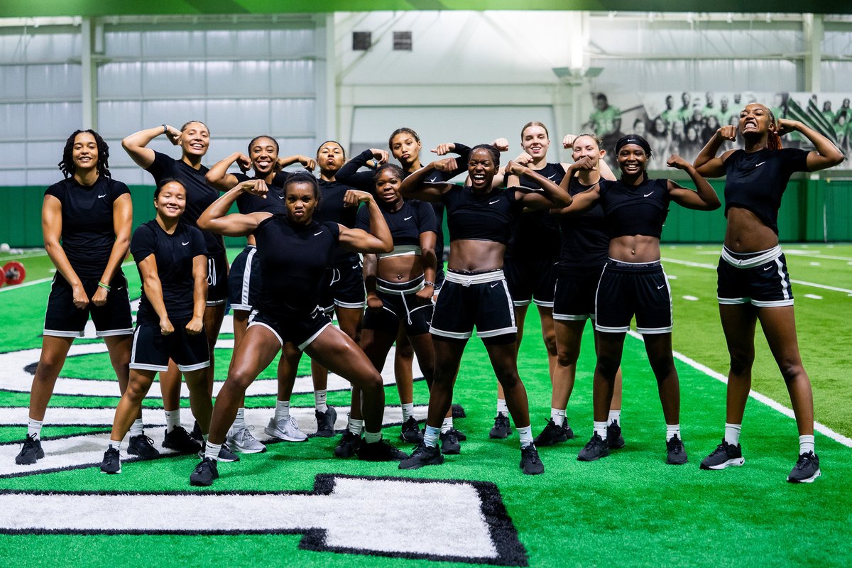 MeanGreenWBB's tweet photo. Boot camp ✔️

#GMG🦅 l #PremiumGasOnly⛽️ https://t.co/7LLWqewkrf