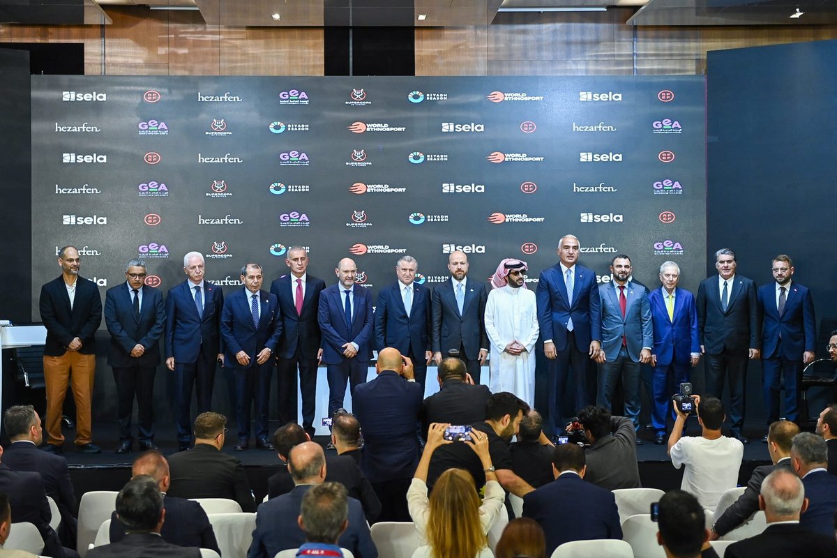 Bilalabitr's tweet photo. 📍Dünya Etnospor Birliği Başkanı Bilal Erdoğan, İstanbul'da düzenlenecek 2027 İspanya Süper Kupası organizasyonunun tanıtım toplantısına katıldı. https://t.co/ke4xCnHCr2