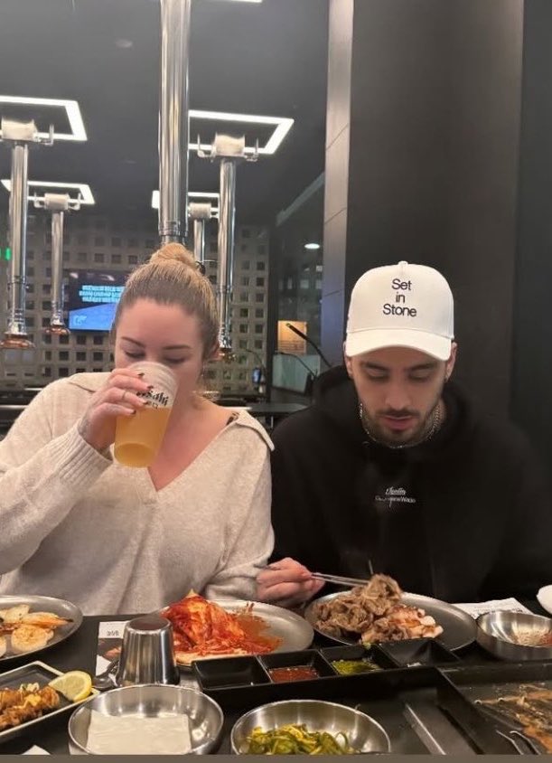 ZAYNLiveHQ's tweet photo. The bezt friends live the stories that everyone else only hears about 🥹🫶🏽✨

Treat Taryn with respect, empathy, and kindness. We never know what someone may be going through, so choose your words carefully and show her the same love and kindness she deserves ❤️ https://t.co/CQgfkQED1Z