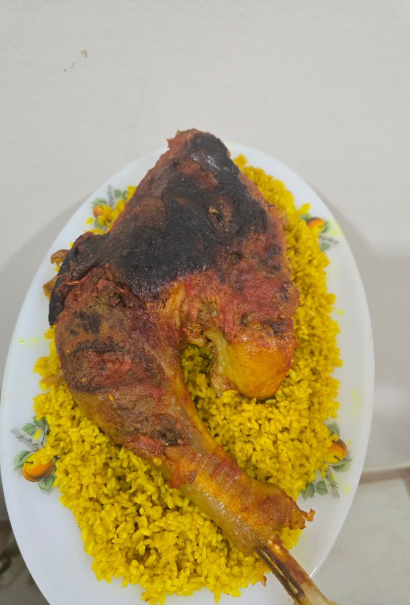MonaEls2yed's tweet photo. يسلام على تطوير الذات و كورسات و تدريبات الأجازة https://t.co/Z1BFeNOHHE