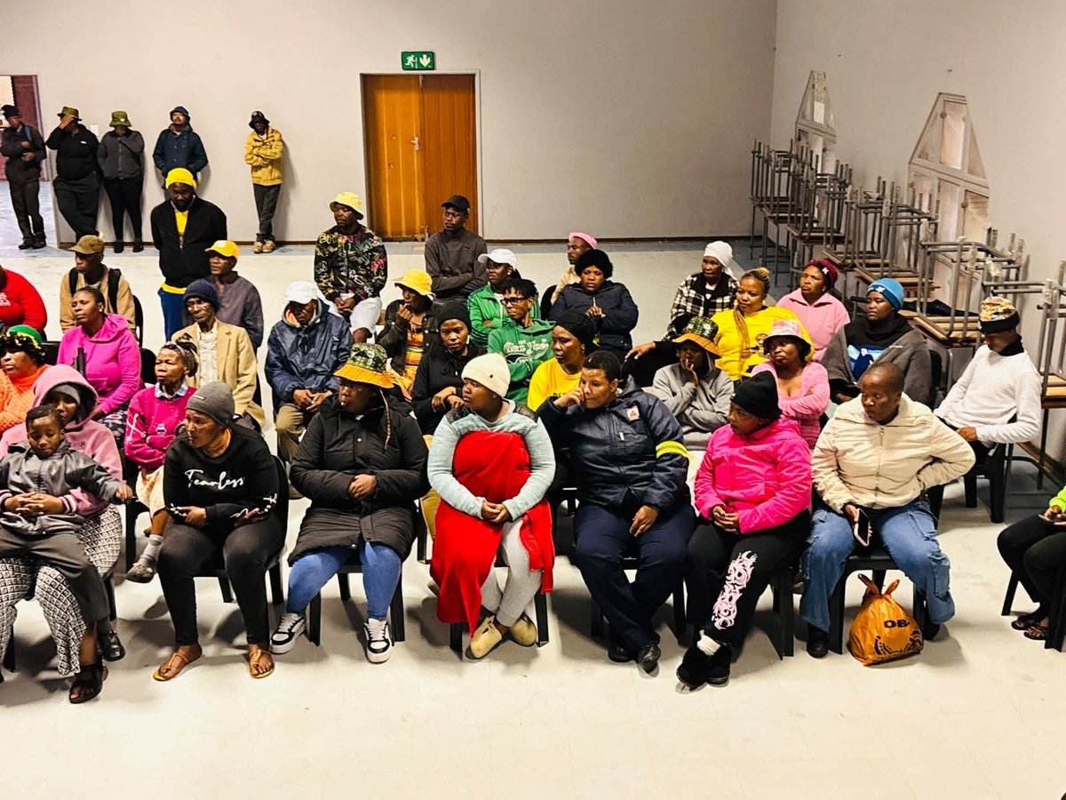 ANCFS's tweet photo. WARD 8 | ANC ON THE GROUND

The ANC Ngwathe Sub-Region BEC, together with ANC provincial and regional leadership, held a public meeting in Ward 8 as part of the introduction of the ANC Councillor Candidate.

#LGE2026 
#VoteANC2026 https://t.co/LiBGkGwdwc