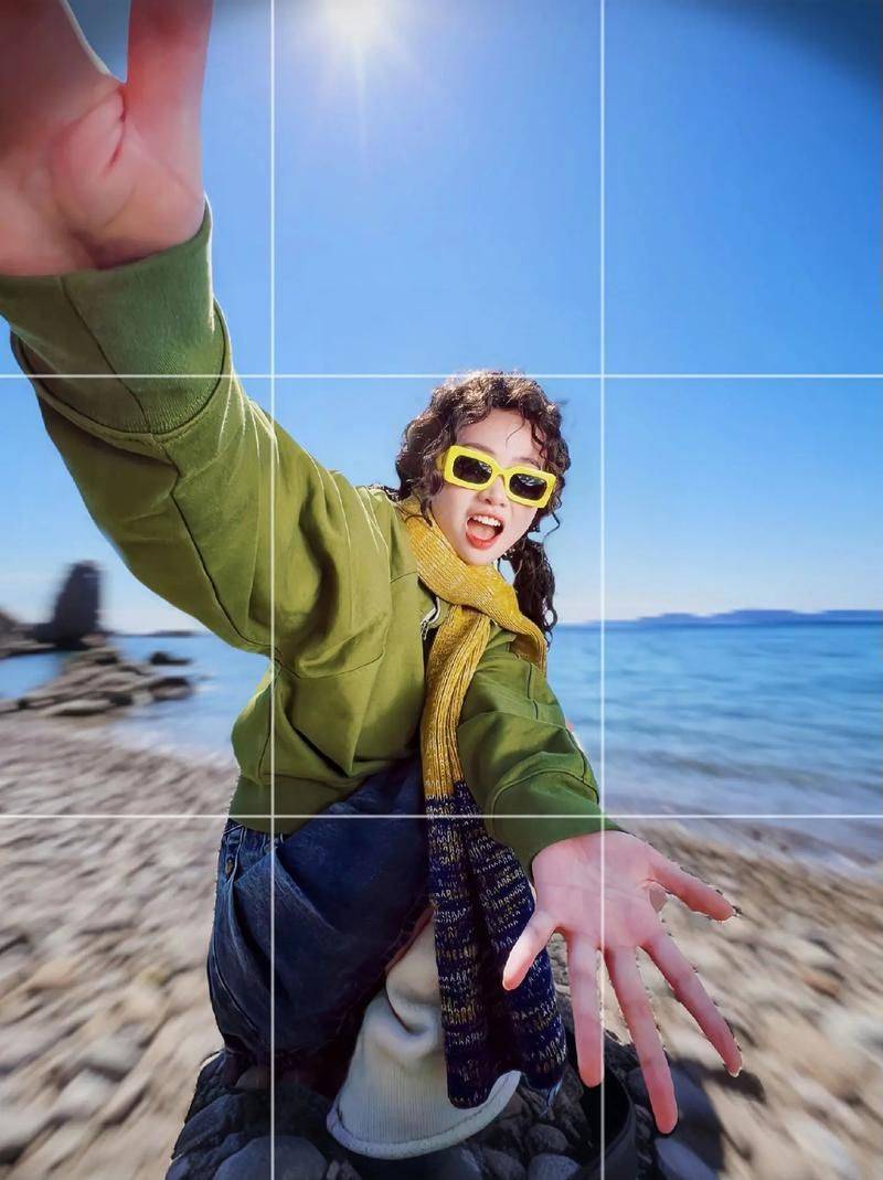 peace833850's tweet photo. New to photography Start with the rule of thirds—place key subjects off-center for more balanced, eye-catching shots. https://t.co/PHHwGTxG8w