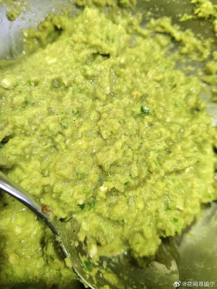 alior689721's tweet photo. Craving exotic flavors Dig into our tender Thai green curry with fragrant jasmine rice—spicy, creamy, and totally transportive. ， https://t.co/Dc6cohGbEe