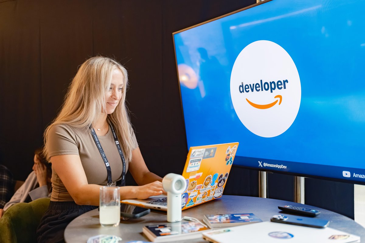 AmazonAppDev tweet picture