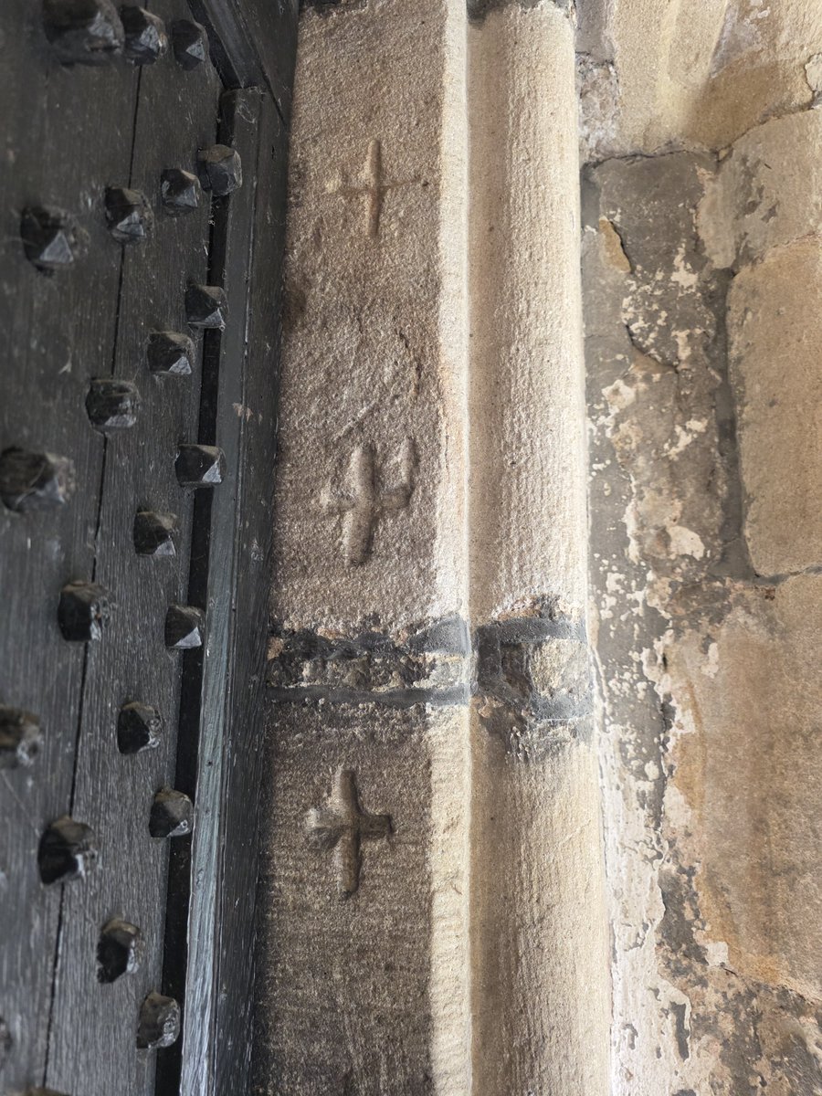 StBenedict21stC's tweet photo. Sometimes we encounter mysteries in medieval churches. What was the purpose and meaning of these three carefully-incised crosses on the doorway?
We can only wonder at the actions of our forebears.
Bolton-by-Bowland church. https://t.co/SD1uU9JJD6
