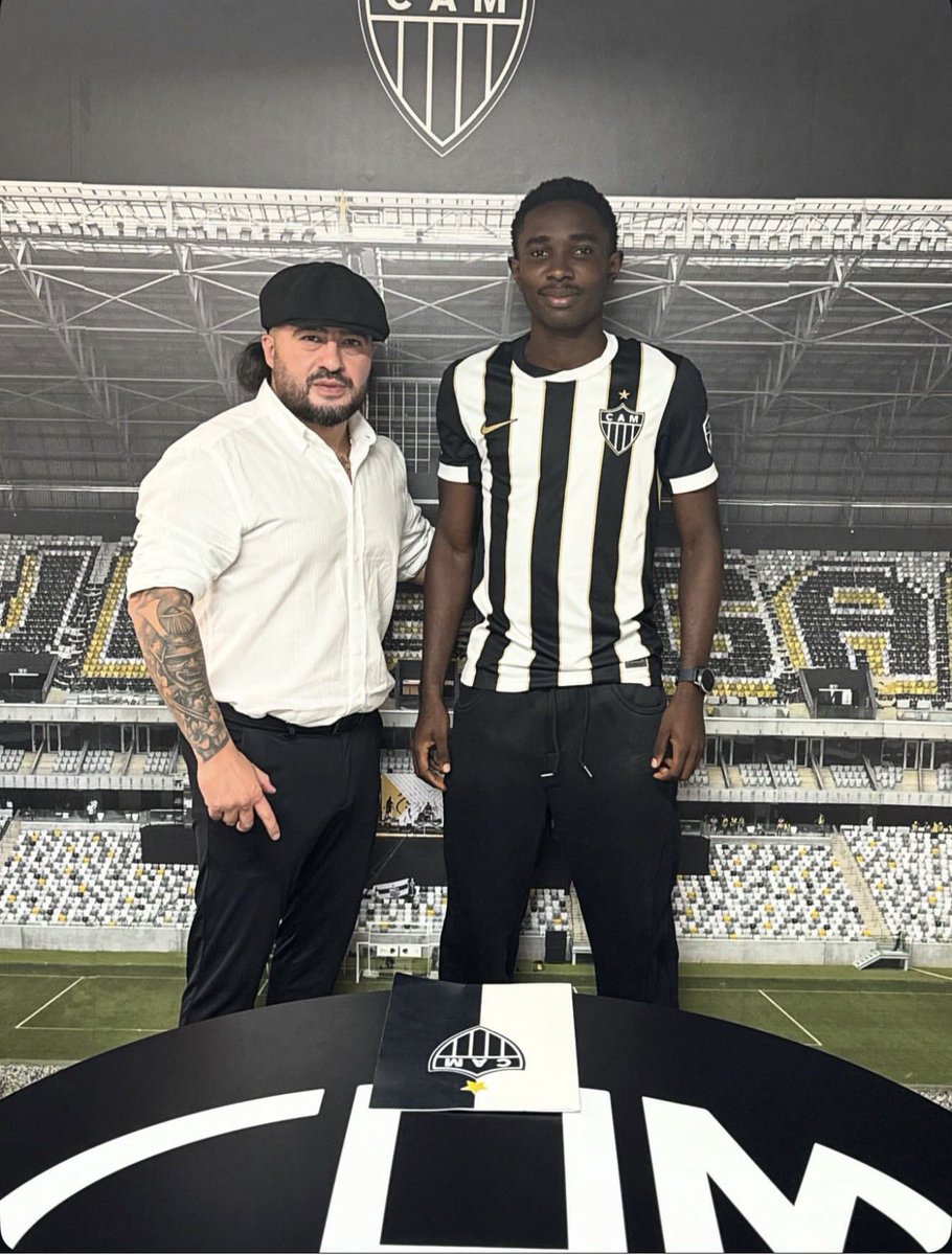 BolajiBale12's tweet photo. 🚨🇳🇬 DONE DEAL!

Beyond Limits FA midfielder Olasunkanmi Abass Ayomide has completed his move to Brazilian Série A side Atlético Mineiro, signing a reported 3yrs deal. 🇧🇷✍🏿

The Beyond Limits product was part of the squad that won the Gothia Cup, TCC League&amp;Cup and Ogun  FA https://t.co/gbw2JRz5tO
