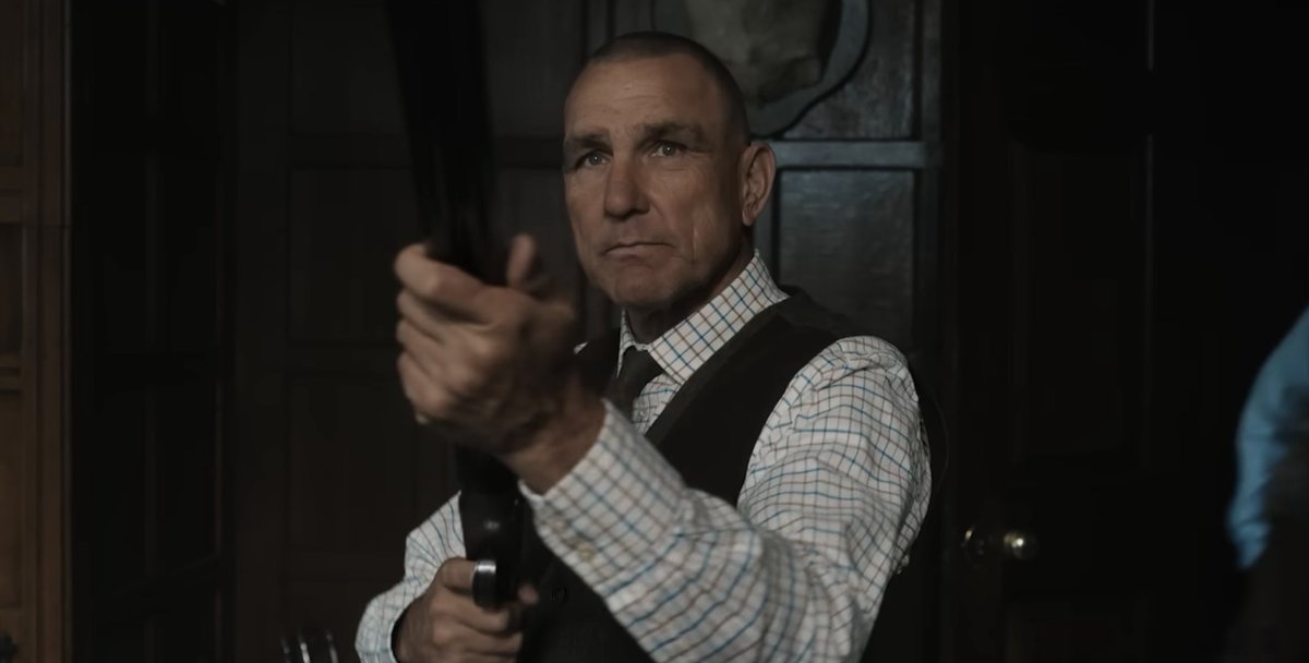 SajinShrijith's tweet photo. Almost three decades of his fruitful collaboration with Guy Ritchie. From "Lock, Stock..." to "The Gentlemen Season 2". It's so cool to see an entire episode devoted for his British Rambo-like character, the trusted lieutenant of the main guy. https://t.co/nLgsdtgWsq