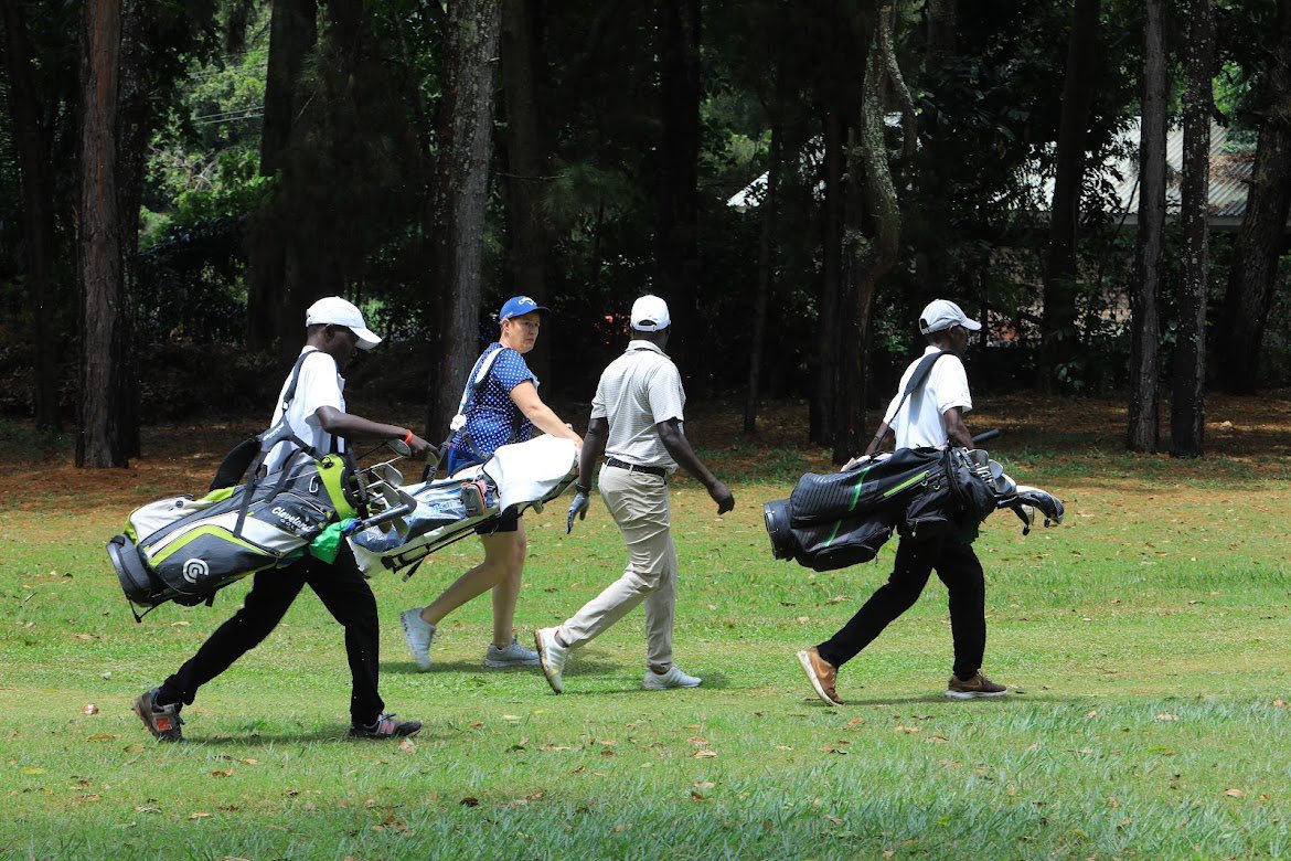 ABWsport's tweet photo. Okoko, Ogwang, Kitata Share Lead as Rugumayo Fires 4-Under 67 in Pearl of Africa Golf Series – ABW Sport https://t.co/7h6GuXU2Gb #ABWSportUpdates #PearlOfAfricaGolfSeries @poagolfug @TourismBoardUg https://t.co/mbzdnysZoL