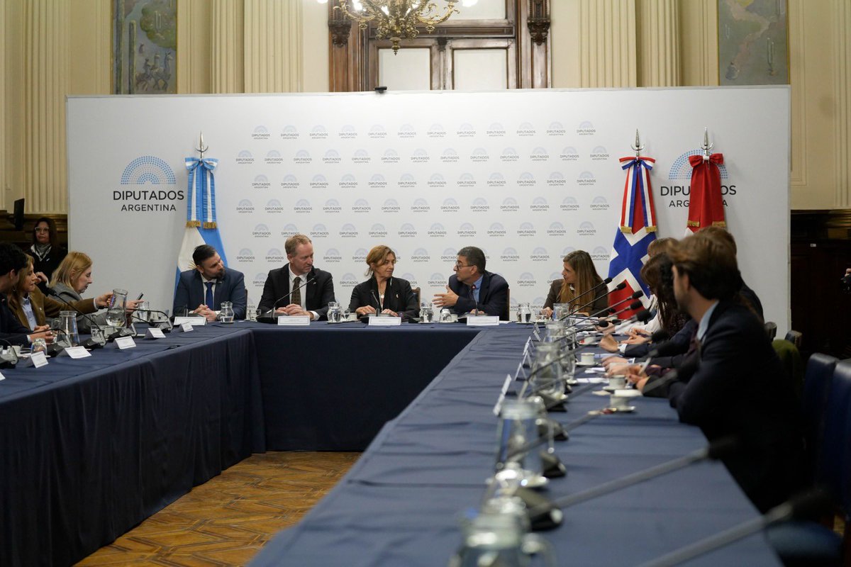 NoruegaenARG's tweet photo. Hoy se constituyó en @diputadosAR el primer Grupo Parlamentario de Amistad con #EFTA. Un paso importante para fortalecer los vínculos entre nuestros países y acompañar las oportunidades que abrirá el Acuerdo EFTA-Mercosur para el comercio, la inversión y la cooperación bilateral. https://t.co/jQyx0fqv7W
