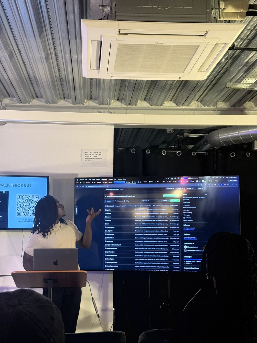 bleso_a's tweet photo. Blockradar walking developers through how to build fintech applications with USDC on Arc. https://t.co/Ze3SW6bZGk