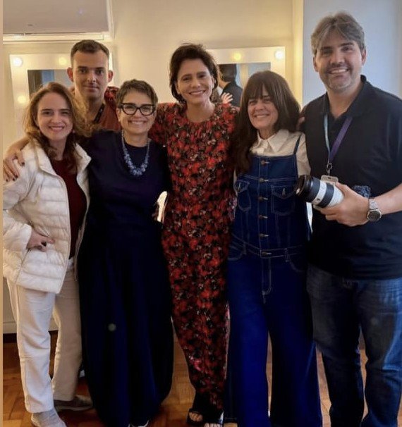 portalmgalli's tweet photo. 🆕️ Malu participou de gravação do "Globo Reporter". O programa prestará homenagem à Debora Bloch, amiga de longa data de Malu. 
📸 Postada por Laura Nonohay e repostada por Sandra Annenberg. 
#MaluGalli #DeboraBloch #GloboReporter https://t.co/YZkUdWFypI