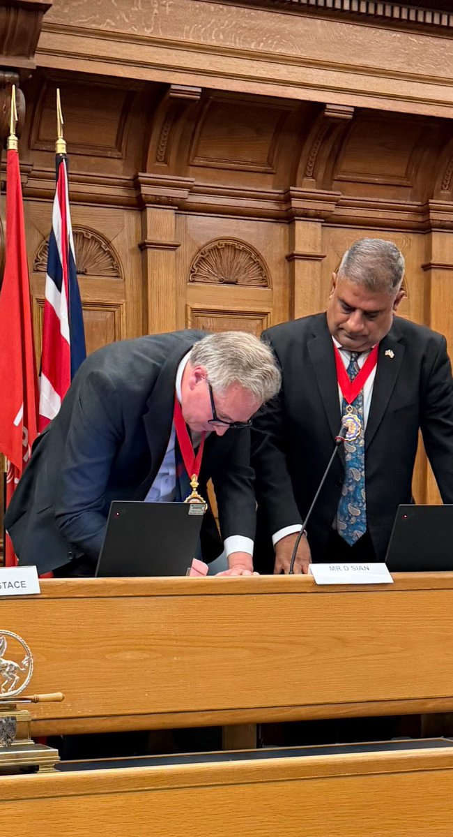 LeaderofKCC's tweet photo. Full council at @Kent_cc was an 8 hour meeting today - here are the highlights from 1000:

🔹We opened proceedings with the Lord’s Prayer
🔹At the start of full council a special debate was held following a motion that I proposed and Kent County Council voted to award the Freedom of the County of Kent to the Brigade of Gurkhas, recognising more than two centuries of loyal service to the United Kingdom and the Brigade’s contribution to communities across Kent. The motion attracted cross-party support
🔹My Leader’s report updated on my new role as Deputy Director on the Board of the Local Government Association helping to shape policy direction during a period of flux for local government. I also updated on meetings with the Chief Exec of Southeast Water, our DOLGE strategy document launch and my annual report at Scrutiny Committee
🔹I then made a statement to Council on the recent 'pausing' of LGR for Kent and how the administration will send a pre-action protocol letter to the Secretary of State, a necessary next step in challenging the Government’s decision of 16th July and protecting KCC’s position. I feel we have to do this as we are in limbo with a "pause" to LGR not a "withdrawal".
🔹We supported and voted through the Lib Dems motion to establish a Veterans Community Resilience Task and Finish Group to examine and identify the responsibilities the Council will have under the Armed Forces Bill
🔹We voted down the Greens motion to establish a target of 20mph limits on 75% of Kent's roads by 2030. It cost multi millions in Wales and it simply hasn't worked. We already look at 20mph limits in Kent for areas near schools or small villages on a case by case basis.
🔹Finally, we voted down the Restore motion to extend free bus travel for concessionary pass holders before 9:30am. The cost of this would be immense and we think residents would rather have the money spent on more buses than allowing pensioners free travel before 9:30 (when buses are full of school children in any case!)
🔹The meeting closed with the national anthem. 
🩵