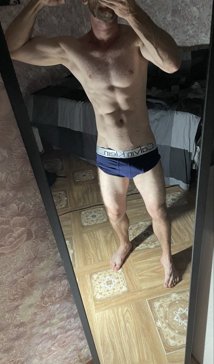 MVladimiry's tweet photo. #нюдсчетверг чуть 🤏 https://t.co/YtuMk6KjBf