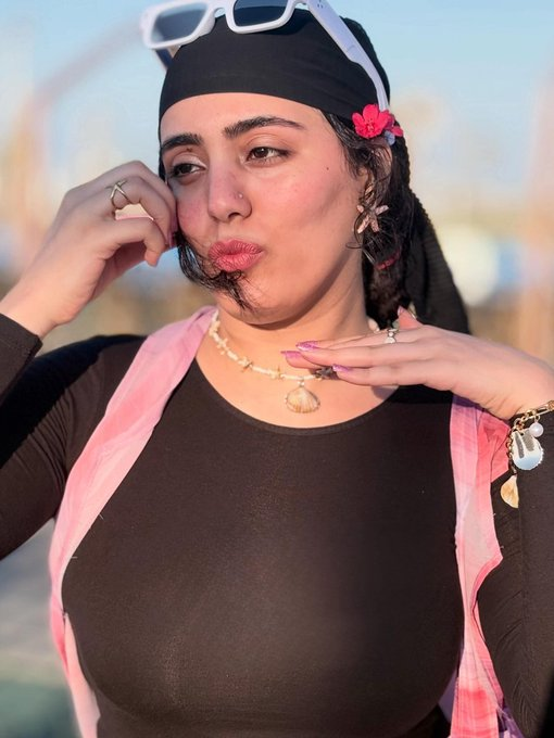 975ianyroa's tweet photo. بتنيك مخي مين جاي نحلب🔥🥵 https://t.co/fUkJ8NGC21