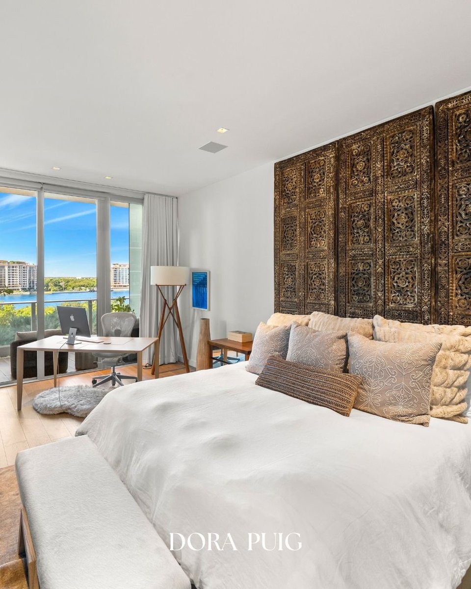 DoraPuig's tweet photo. 𝐈𝐍𝐓𝐑𝐎𝐃𝐔𝐂𝐈𝐍𝐆✨𝐌𝐀𝐑𝐄𝐀 𝐏𝐄𝐍𝐓𝐇𝐎𝐔𝐒𝐄 𝟐
PENTHOUSE OASIS IN THE HEART OF THE SOUTH OF 5TH NEIGHBORHOOD... BOASTING A PRIVATE ROOFTOP DECK AND PANORAMIC WATER &amp; DOWNTOWN MIAMI SKYLINE VIEWS! ☀️
𝐎𝐟𝐟𝐞𝐫𝐞𝐝 𝐚𝐭 $𝟕,𝟐𝟓𝟎,𝟎𝟎𝟎 https://t.co/TsSIvavUOq