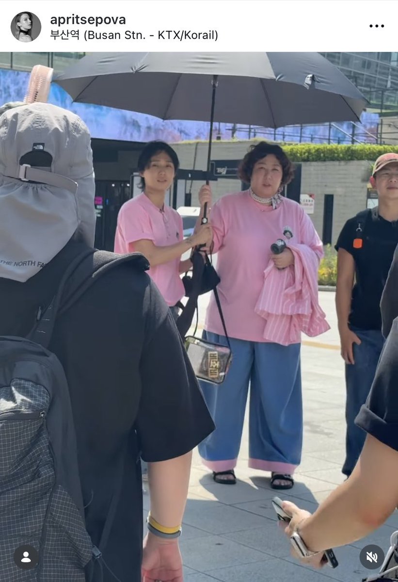 hyojongpromo's tweet photo. INFO: Dawn seen filming with comedian Shin Giru in Busan, probably for web variety show 루루공주와 수발러들 (Princess Lulu and her attendants) 

#DAWN #던 #Hyojong #김효종 #イドン #金晓钟 https://t.co/2l76nTGFWM