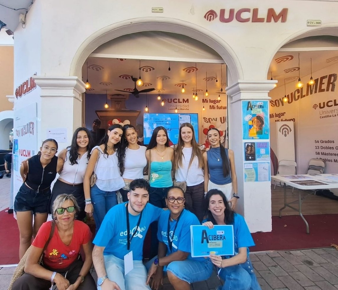 proyectoacibera's tweet photo. GRACIAS a todas las personas que nos acompañásteis en el Stand de @uclm_es en la #FeriadeAlbacete 

Porque en la Feria también hay lugar para entablar un debate constructivo y sensibilizar sobre #ciberodio ✨ A veces, una pequeña conversación puede ser el inicio de un gran cambio https://t.co/H4rX9u4F01